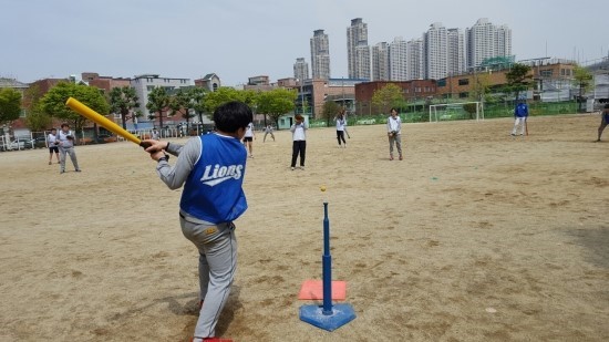 삼성의 특별한 야구 기부, 아이들을 바꾼다