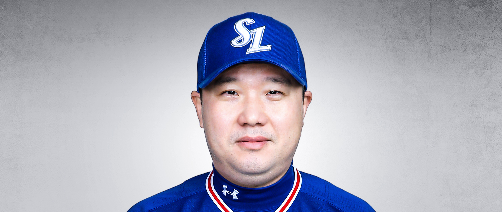 박진만감독 - 생년월일 : 1976-11-30, 키/몸무게 : 178cm / 82kg, 경력 : 서화초-상인천중-인천고-경기대, 삼성입단 : 2016년   11월