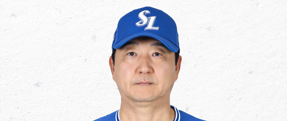 정민태재활군 코치 - 생년월일 : 1970-03-01, 키/몸무게 : 183cm / 90kg, 경력 : 인천숭의초 - 인천동산중 - 동산고 - 한양대, 삼성입단 : 2024년   월
