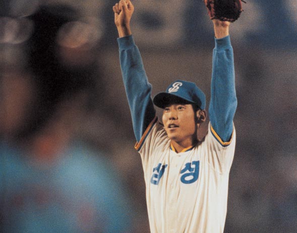1993년 14승을 거두고 한국시리즈에서 181구 완투 투혼을 펼친 박충식