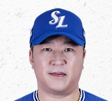 외야수34최형우
